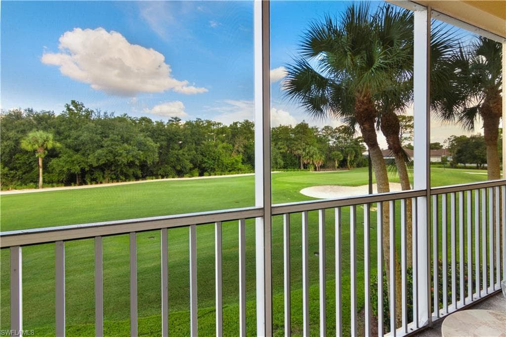 6824 Sterling Greens Pl 3203, Naples, FL 34104-22