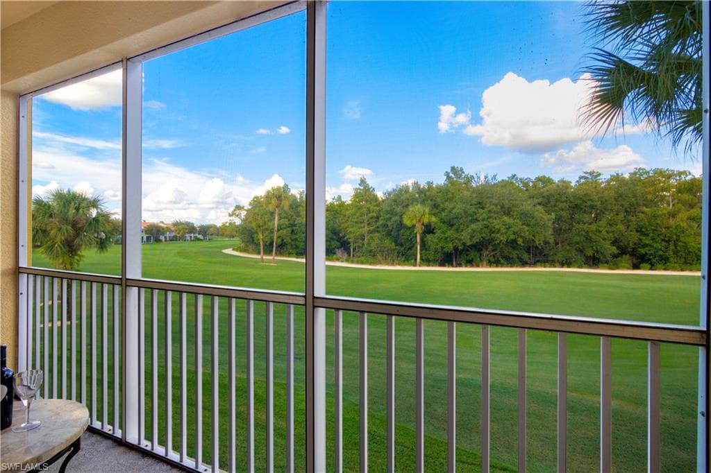 6824 Sterling Greens Pl 3203, Naples, FL 34104-23