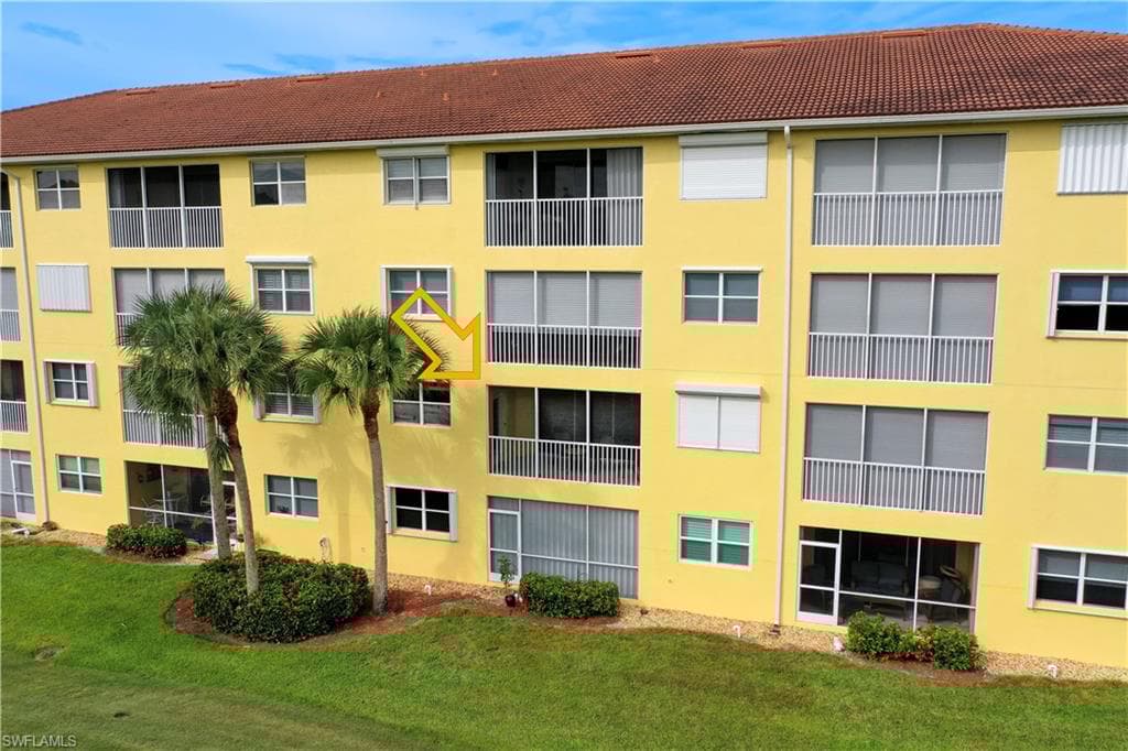 6824 Sterling Greens Pl 3203, Naples, FL 34104-27