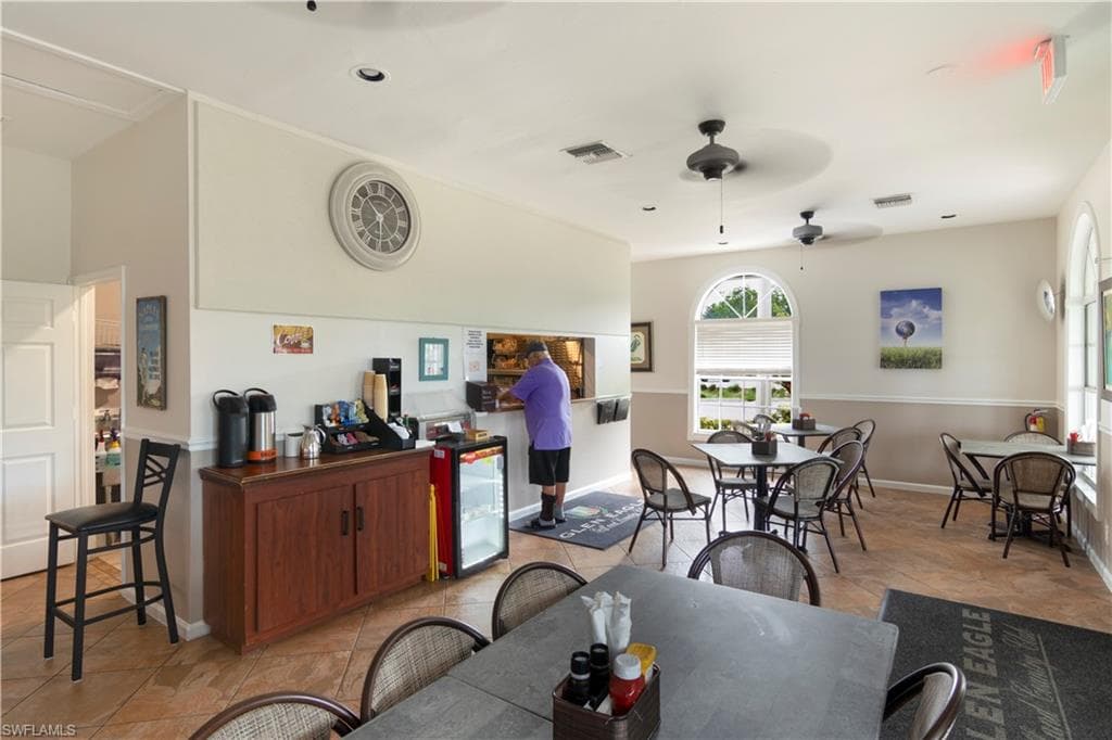 6824 Sterling Greens Pl 3203, Naples, FL 34104-47