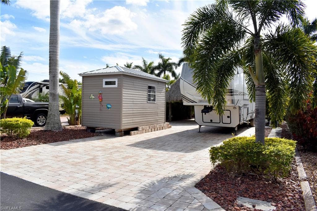 10210 Meadow Beauty Trl, Fort Myers, FL 33905-4