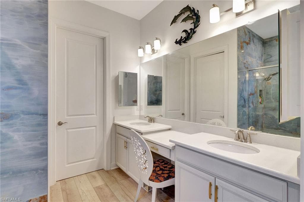 8266 Promoso Ct, Naples, FL 34114-21
