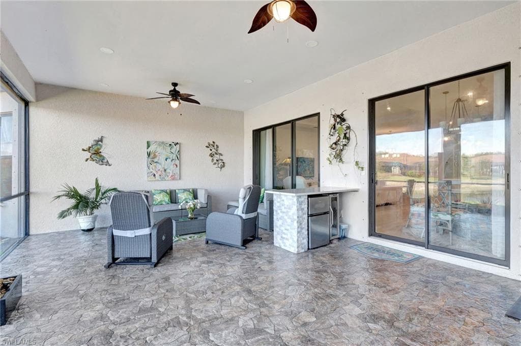 8266 Promoso Ct, Naples, FL 34114-30
