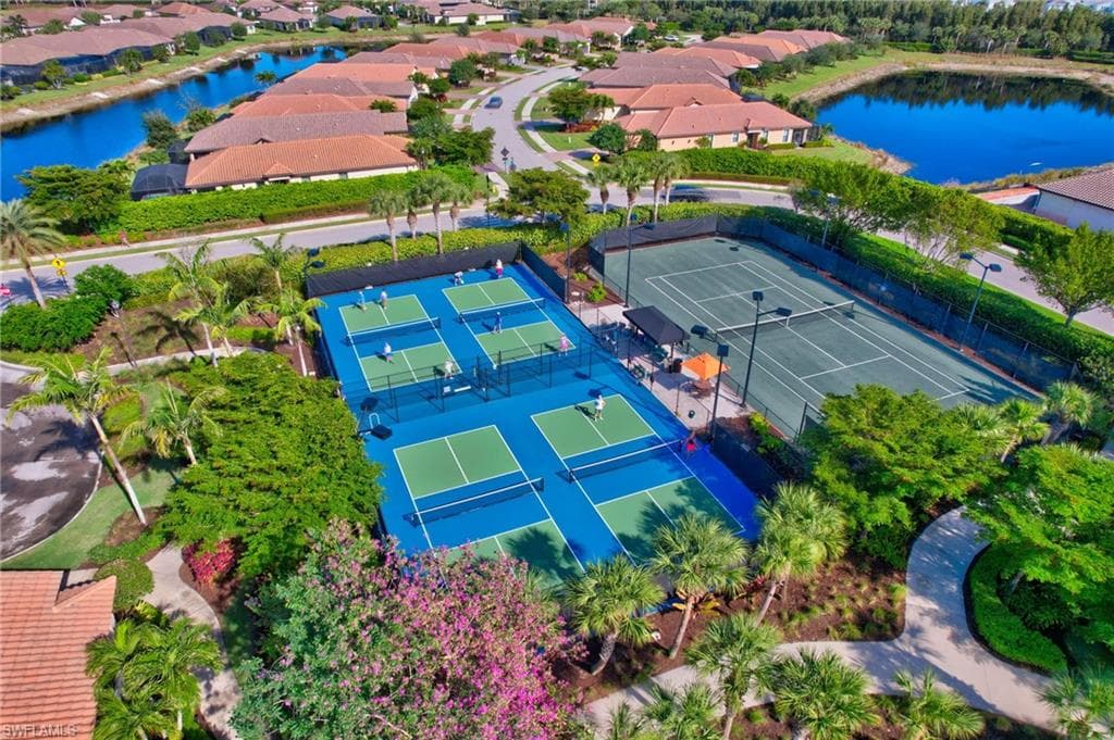8266 Promoso Ct, Naples, FL 34114-47