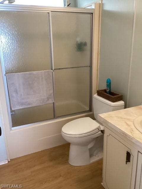 125 Calais Ct, Naples, FL 34112-19