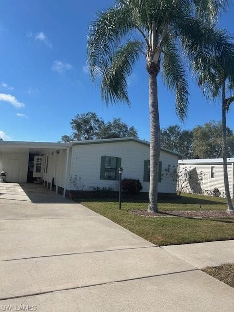 125 Calais Ct, Naples, FL 34112-22