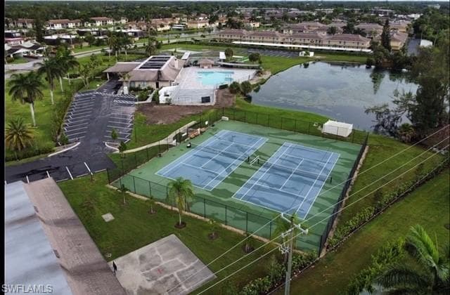 125 Calais Ct, Naples, FL 34112-35