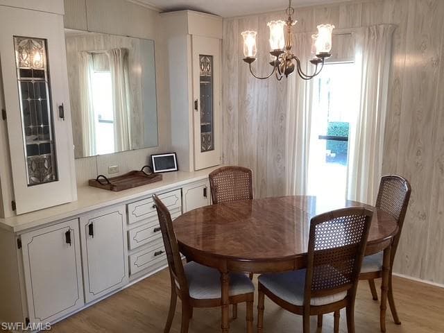 125 Calais Ct, Naples, FL 34112-8