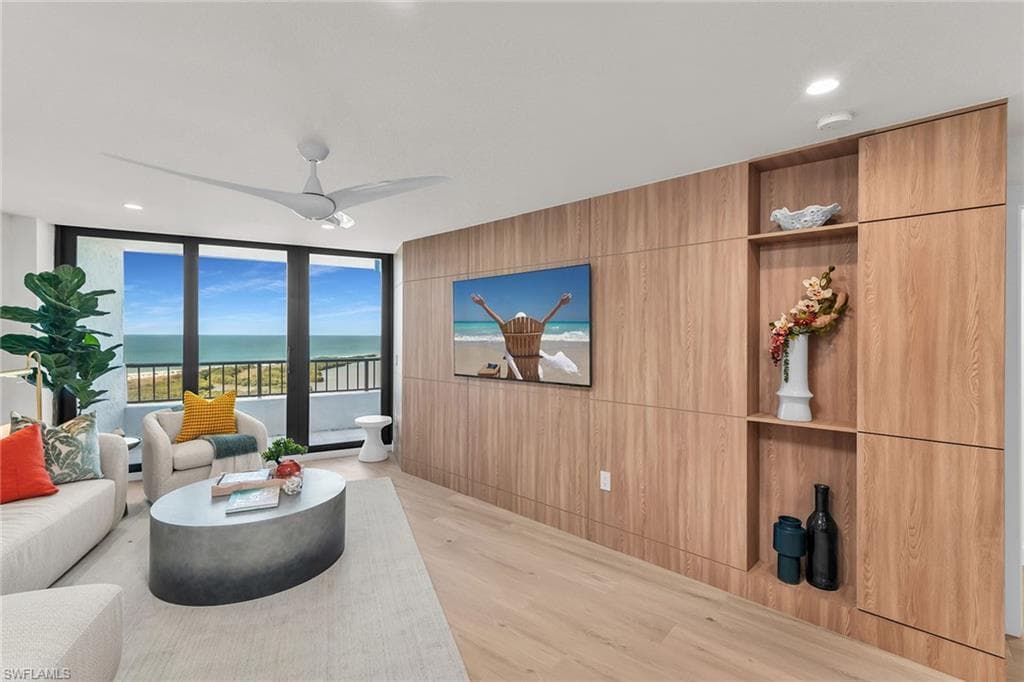320 Seaview Ct 2001, Marco Island, FL 34145-15