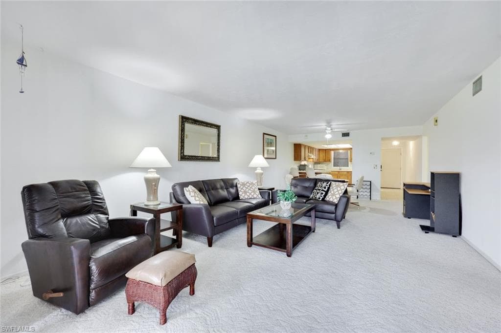 10022 Oxfordshire Ln 204, Fort Myers, FL 33908-10