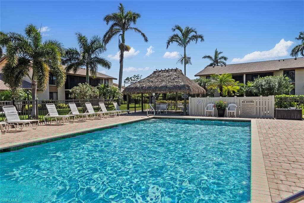 801 Elkcam Cir C4, Marco Island, FL 34145-21