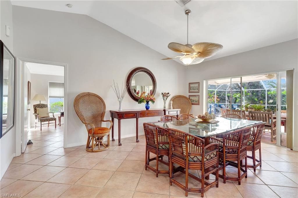 9991 Boca Cir, Naples, FL 34109-11
