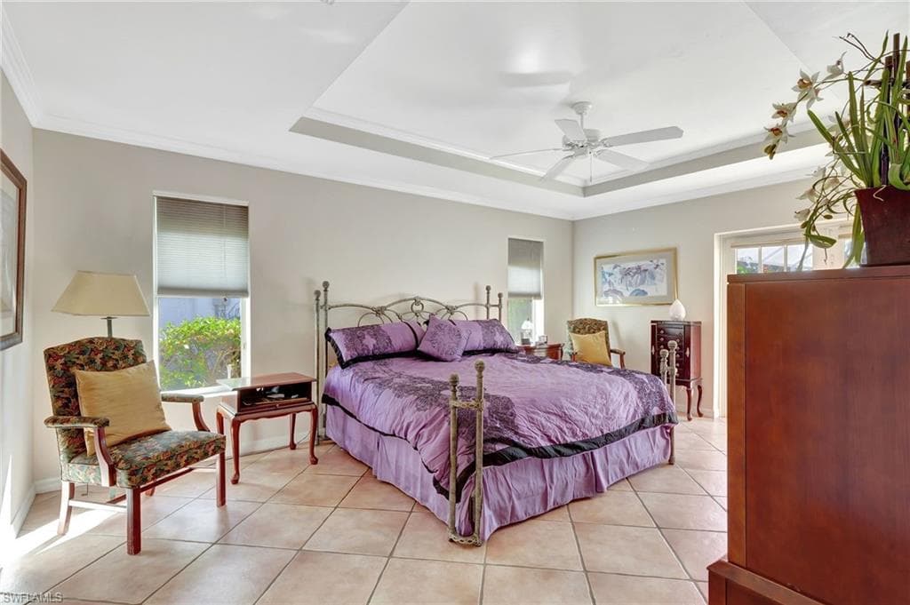 9991 Boca Cir, Naples, FL 34109-17