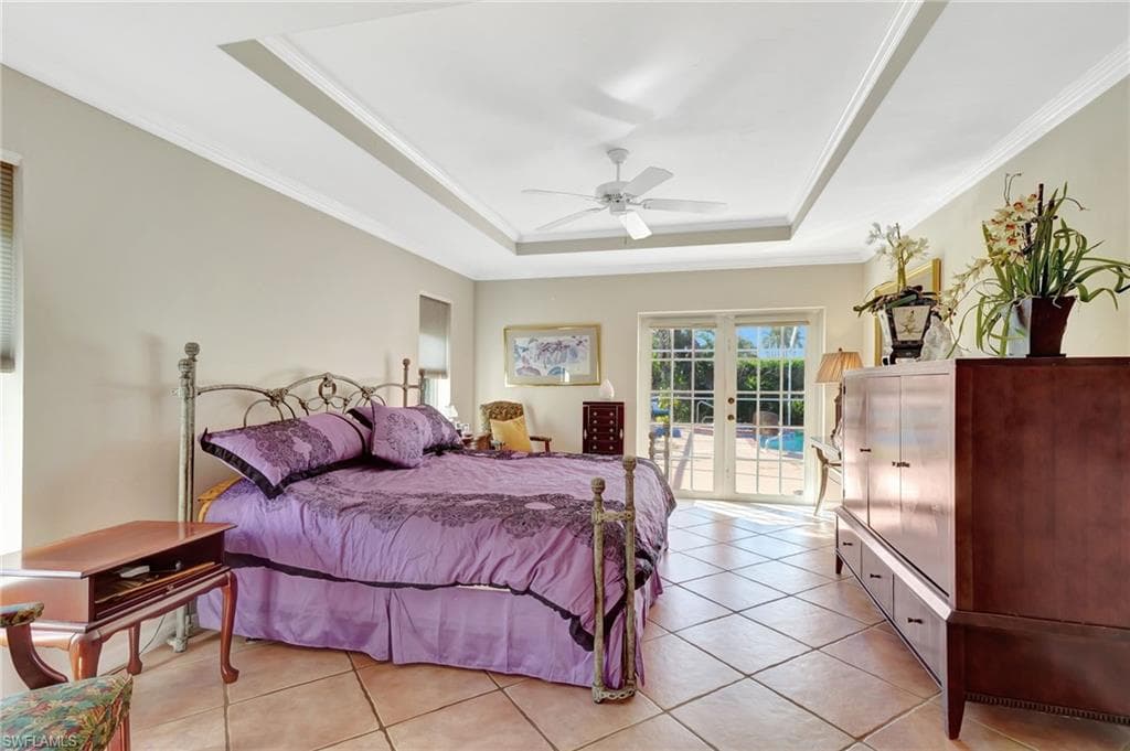 9991 Boca Cir, Naples, FL 34109-18