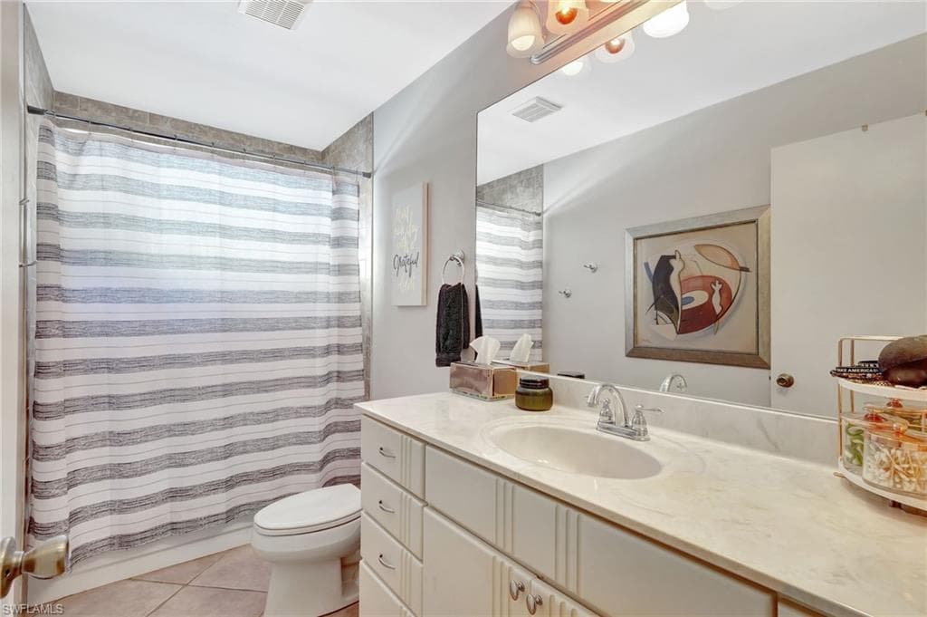 9991 Boca Cir, Naples, FL 34109-22