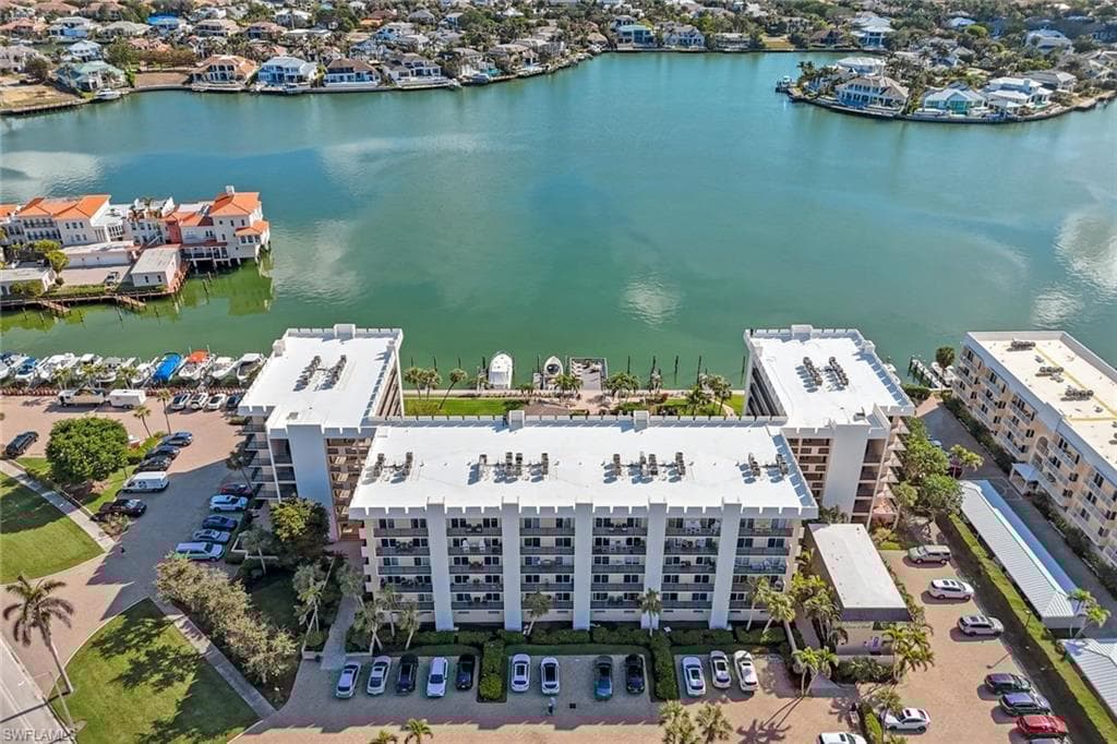 3500 Gulf Shore Blvd N 201, Naples, FL 34103-29