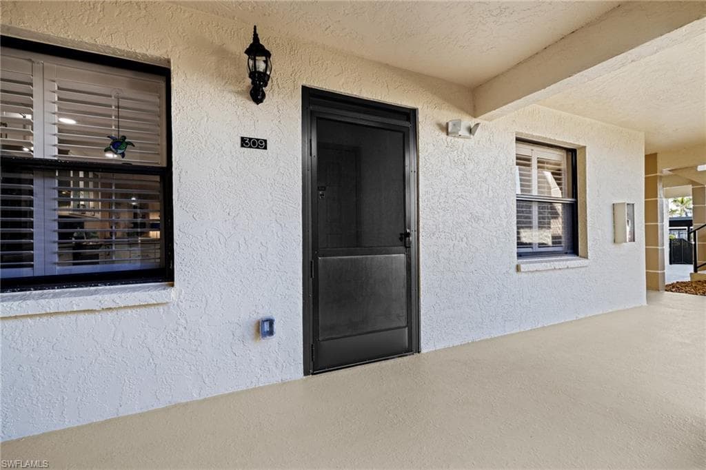 12621 Kelly Sands Way 309, Fort Myers, FL 33908-3