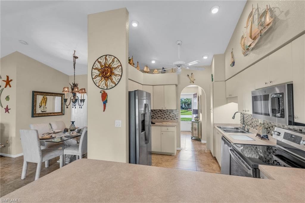 2080 Padre Island Dr 211, Punta Gorda, FL 33950-11