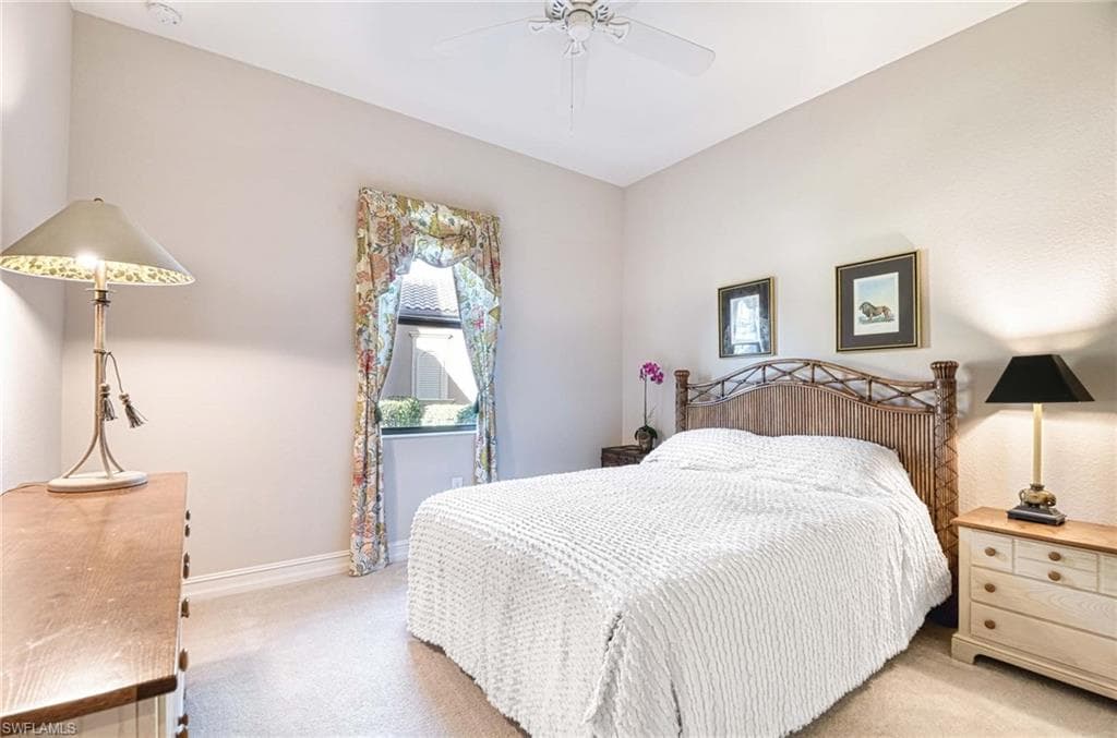 7347 Lantana Cir, Naples, FL 34119-16