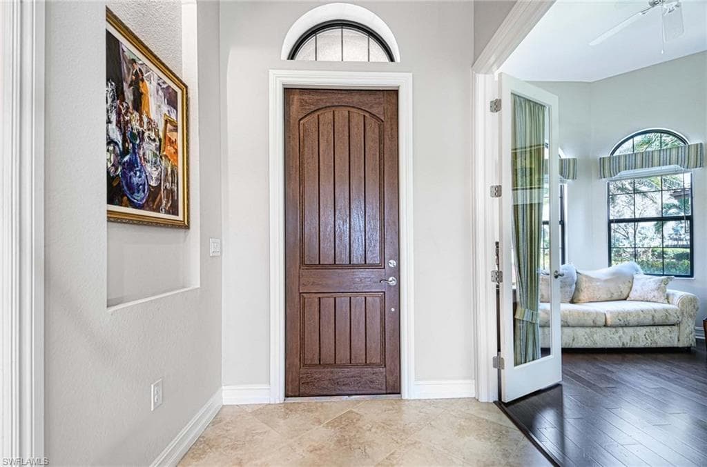 7347 Lantana Cir, Naples, FL 34119-18