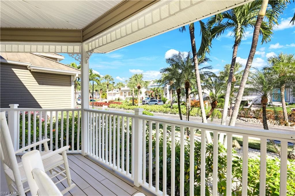 27160 Flamingo Dr, Bonita Springs, FL 34135-9