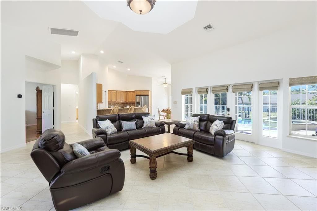 27160 Flamingo Dr, Bonita Springs, FL 34135-13