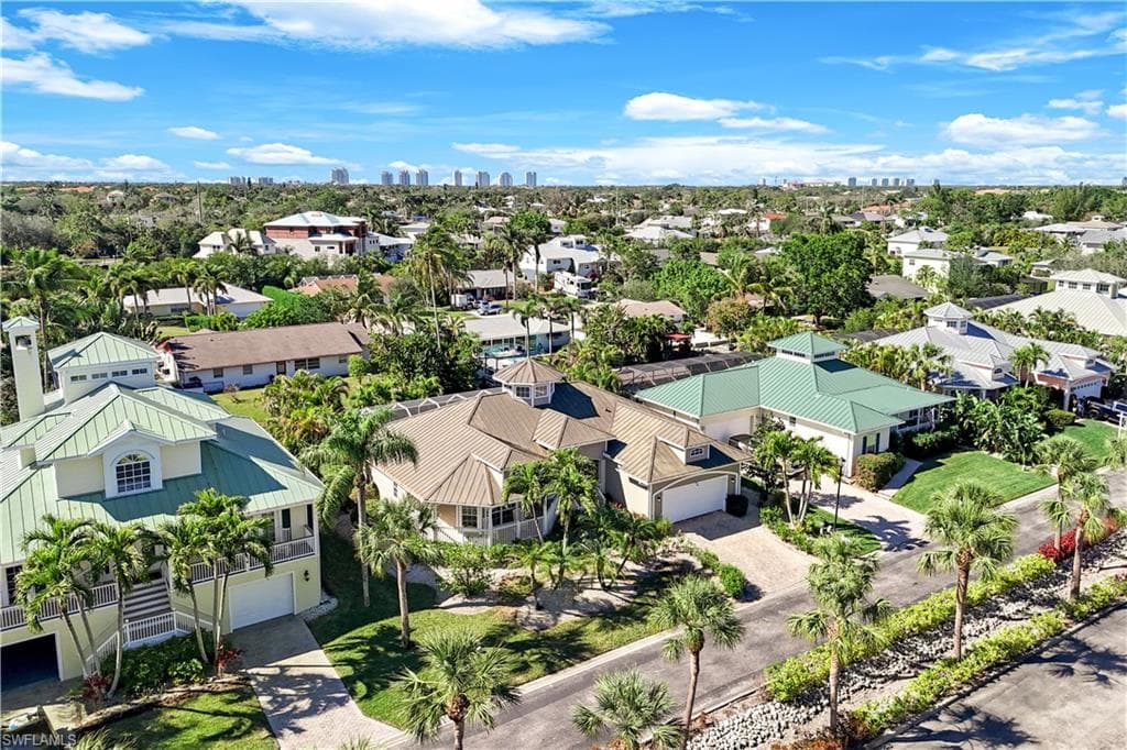 27160 Flamingo Dr, Bonita Springs, FL 34135-44