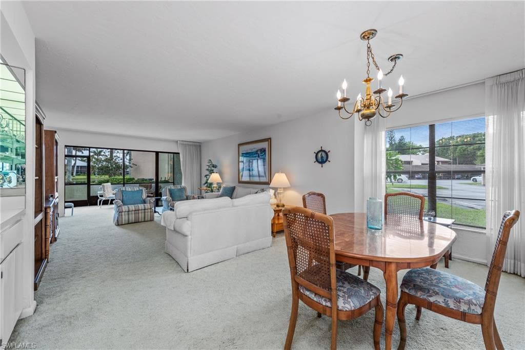 980 Palm View Dr 107, Naples, FL 34110-5