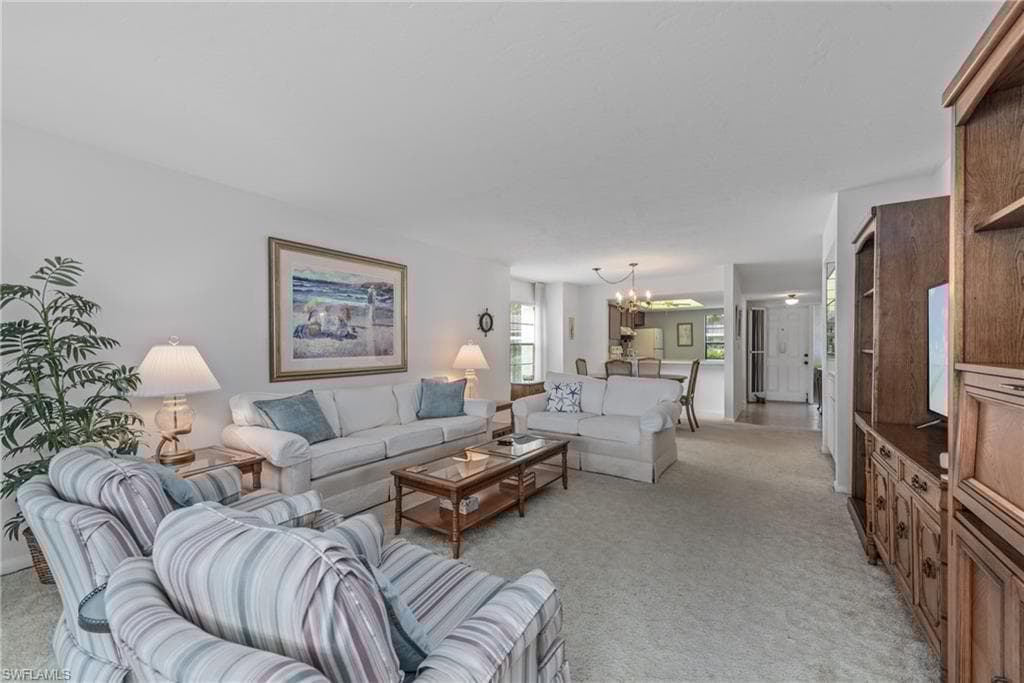 980 Palm View Dr 107, Naples, FL 34110-6