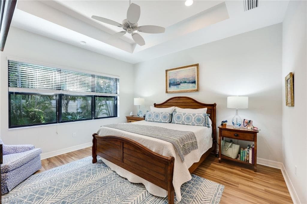 13371 Silktail Dr, Naples, FL 34109-12