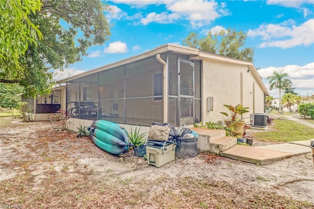 5218 Treetops Dr I, Naples, FL 34113-15