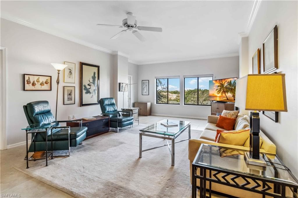 201 Arbor Lake Dr 2-404, Naples, FL 34110-3