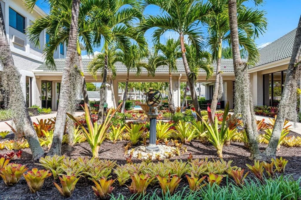 201 Arbor Lake Dr 2-404, Naples, FL 34110-41