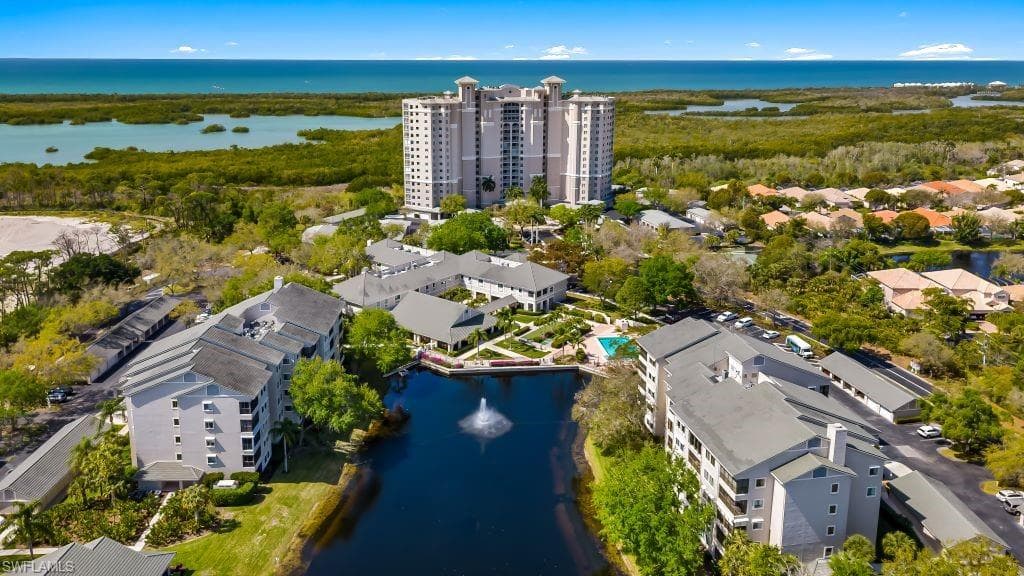 201 Arbor Lake Dr 2-404, Naples, FL 34110-44