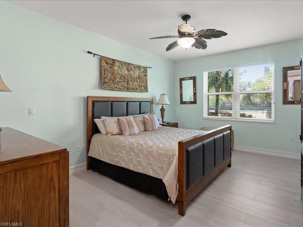 1277 Rialto Way 102, Naples, FL 34114-13