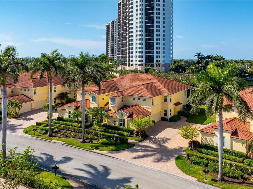 1277 Rialto Way 102, Naples, FL 34114-24