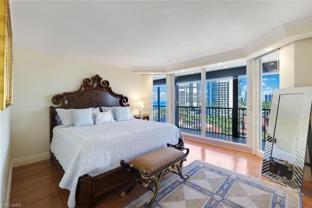 4651 Gulf Shore Blvd N 607, Naples, FL 34103-16