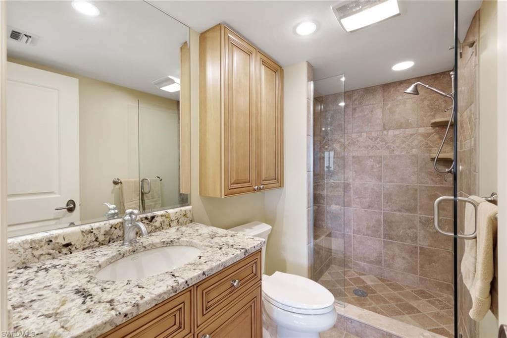 4651 Gulf Shore Blvd N 607, Naples, FL 34103-26