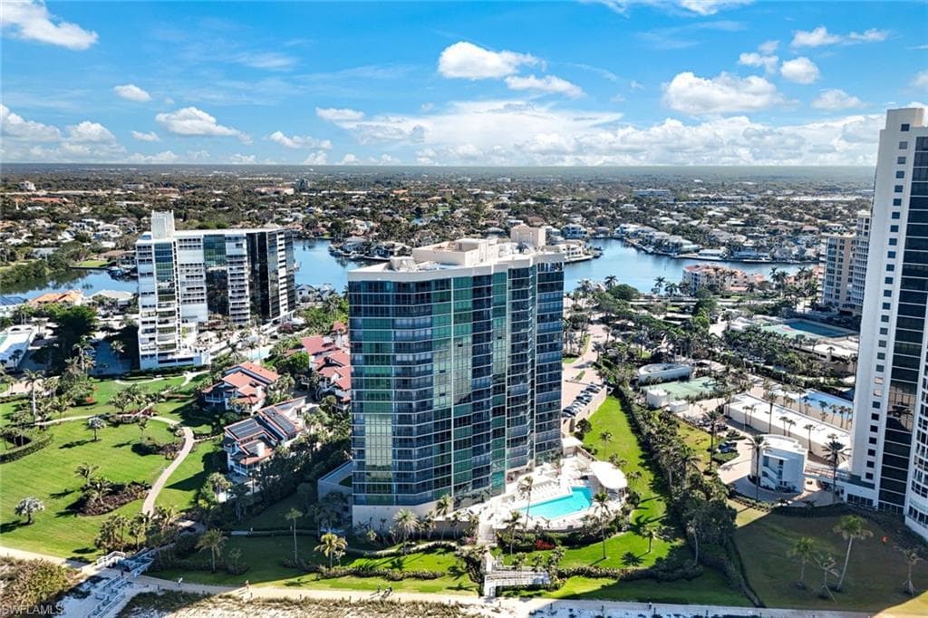 4651 Gulf Shore Blvd N 607, Naples, FL 34103-36