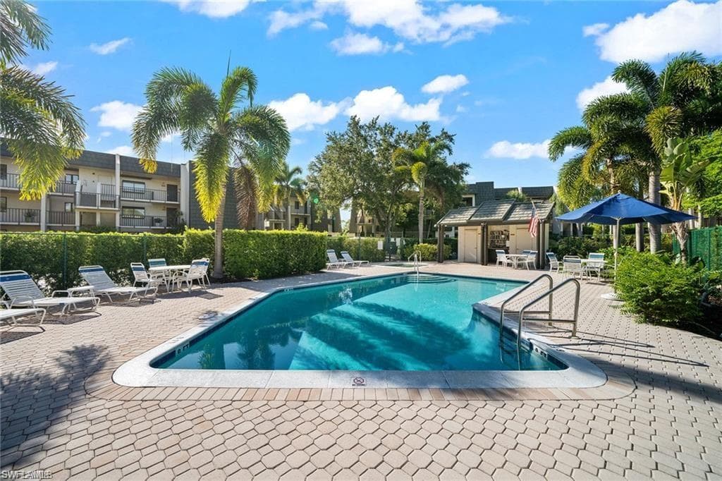 1538 Oyster Catcher Pt Unit A, Naples, FL 34105-15