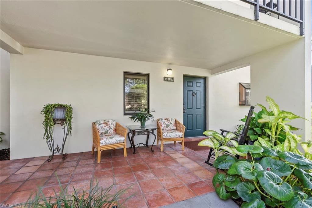1538 Oyster Catcher Pt Unit A, Naples, FL 34105-1