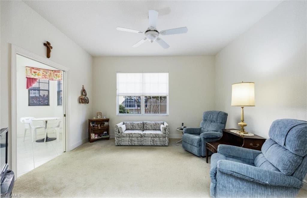 558 Vintage Reserve Ln 19b, Naples, FL 34119-16