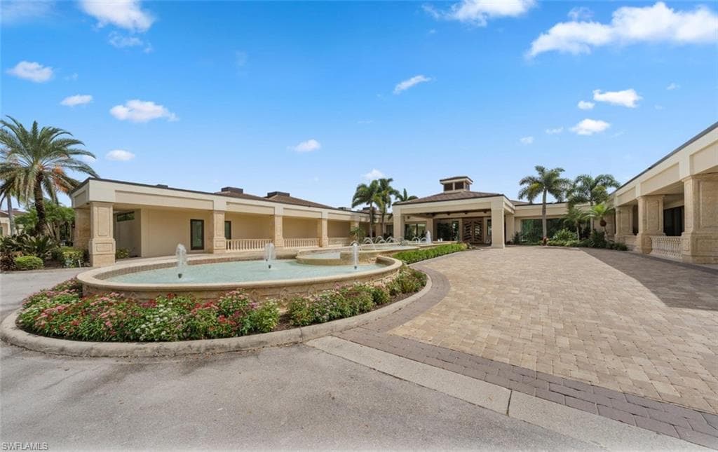 558 Vintage Reserve Ln 19b, Naples, FL 34119-31