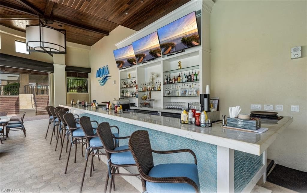 558 Vintage Reserve Ln 19b, Naples, FL 34119-40