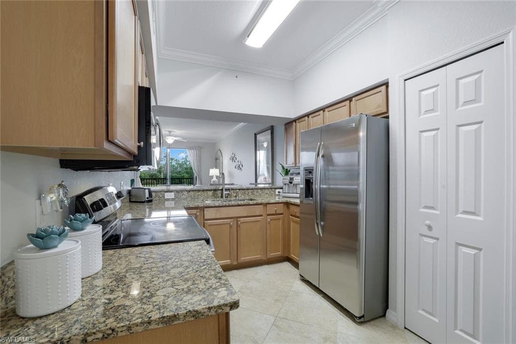 9735 Acqua Ct 625, Naples, FL 34113-15