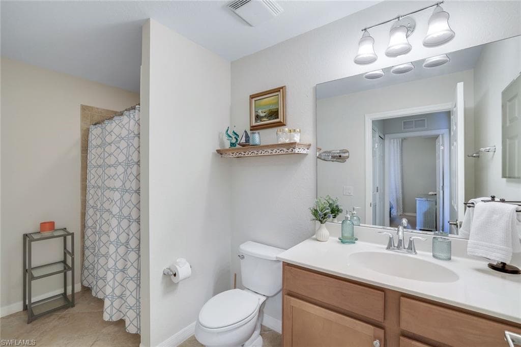 9735 Acqua Ct 625, Naples, FL 34113-22
