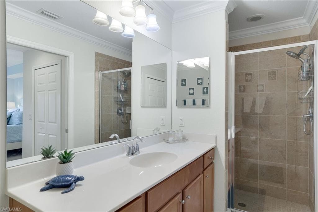 9735 Acqua Ct 625, Naples, FL 34113-23