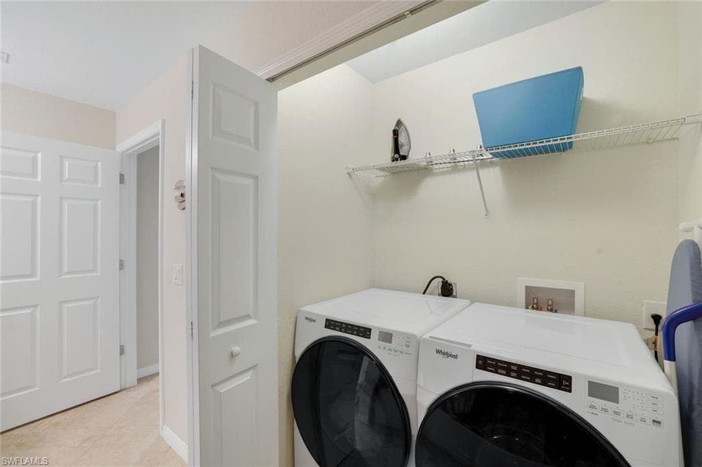 9735 Acqua Ct 625, Naples, FL 34113-24