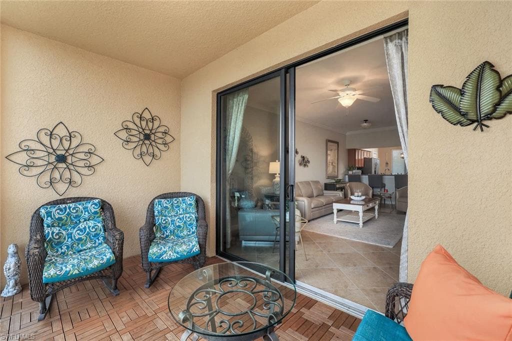 9735 Acqua Ct 625, Naples, FL 34113-27