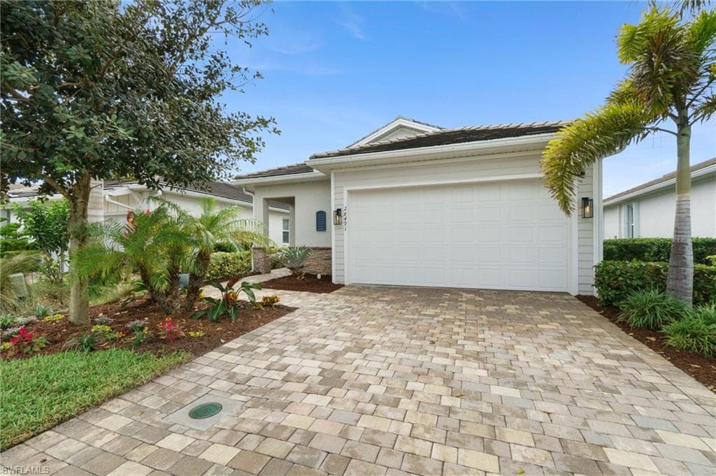 28491 Captiva Shell Loop Dr, Bonita Springs, FL 34135-1